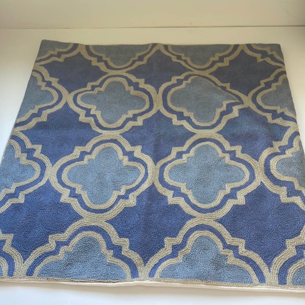 NWOT kilim pillow cover